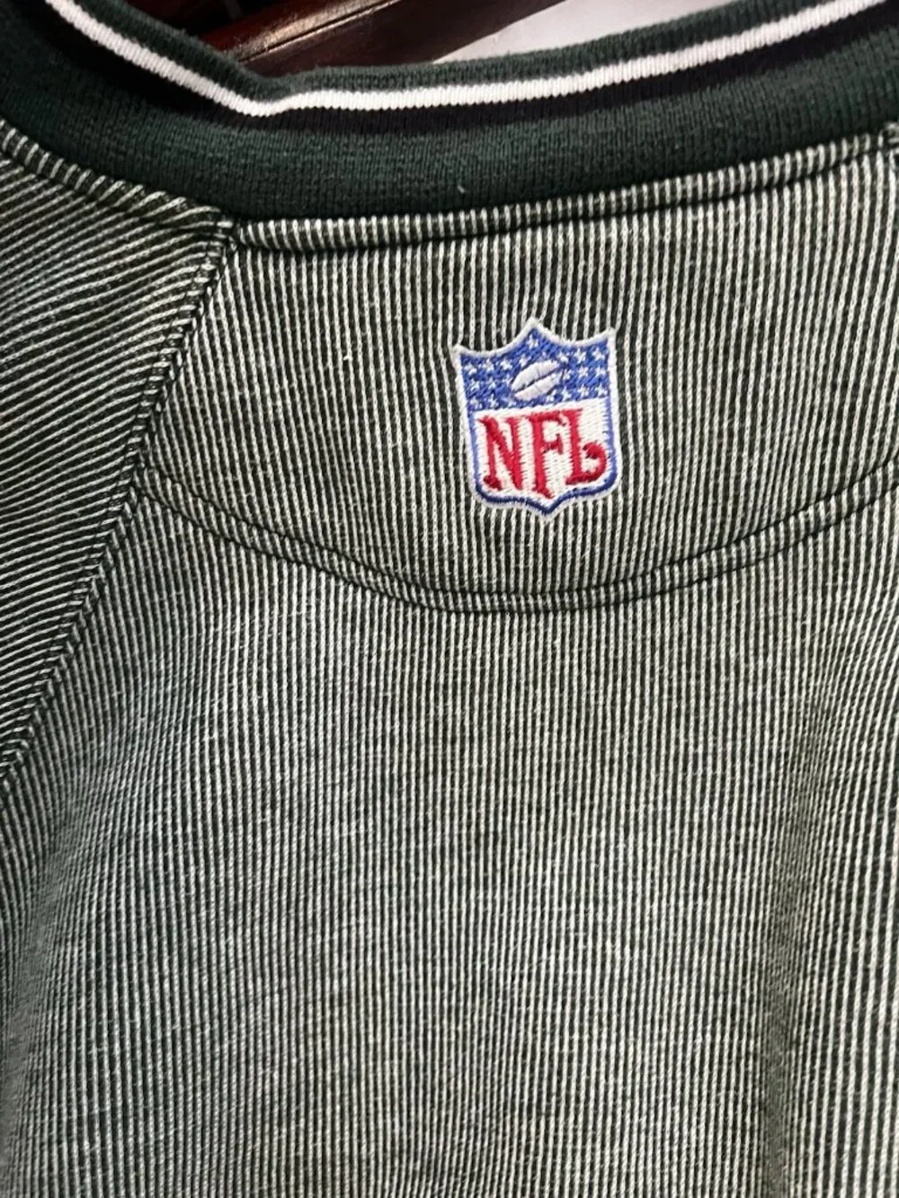 Vtg 90s NY JETS “Authentic Pro Line” Crewneck Sweatshirt Size L Green Striped.